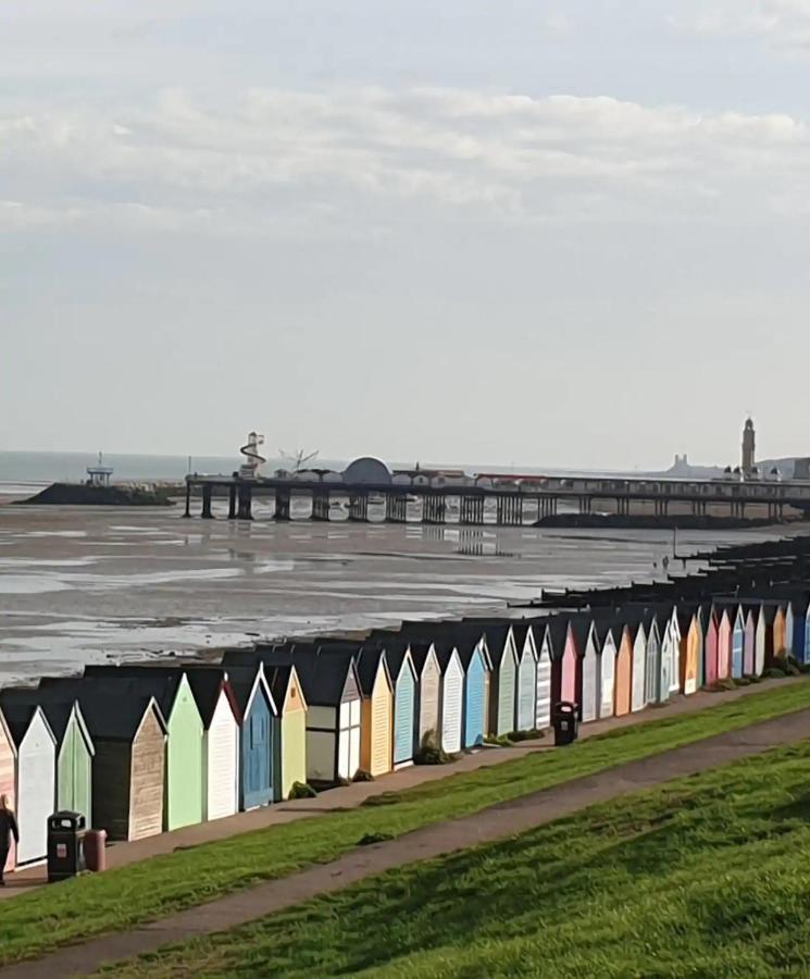 Top Floor Flat With Sea View Herne Bay Exterior foto